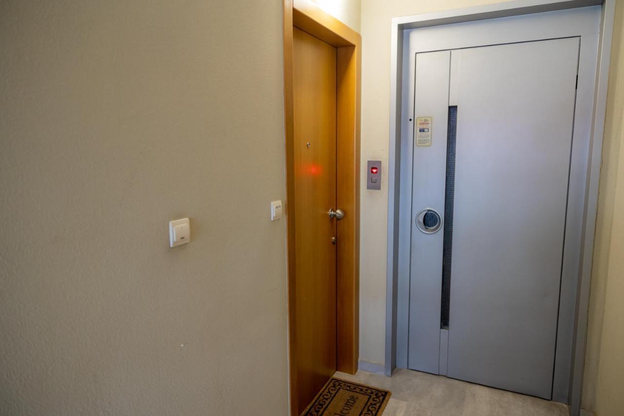 Mary's Cozy In Apartment Volos